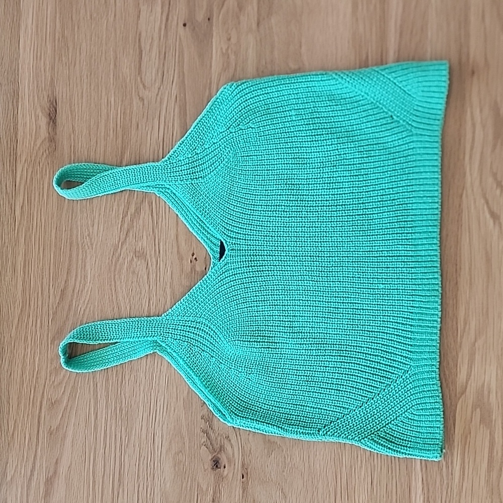 NWOT Vero Moda crop tank - Picture 1 of 2